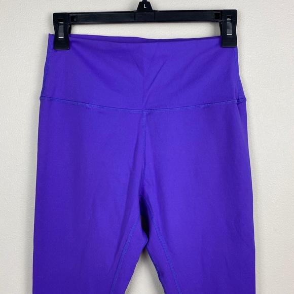 Zyia Purple Ascend Hi-Rise Capri - Size 8-10 - Picture 3 of 6